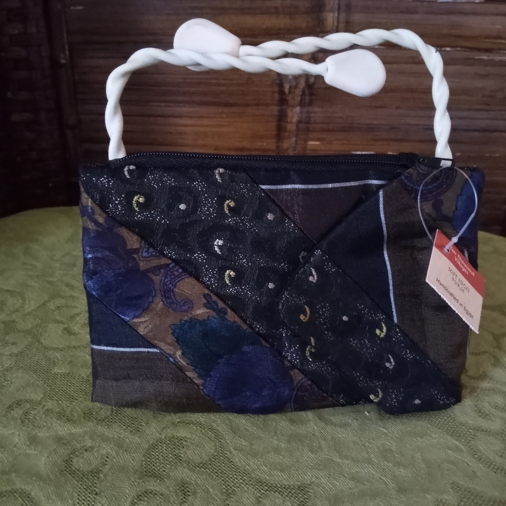 "Soft Edges Coin Purse" ~ Free Shipping! ☆ Awesome Autumn Accessory